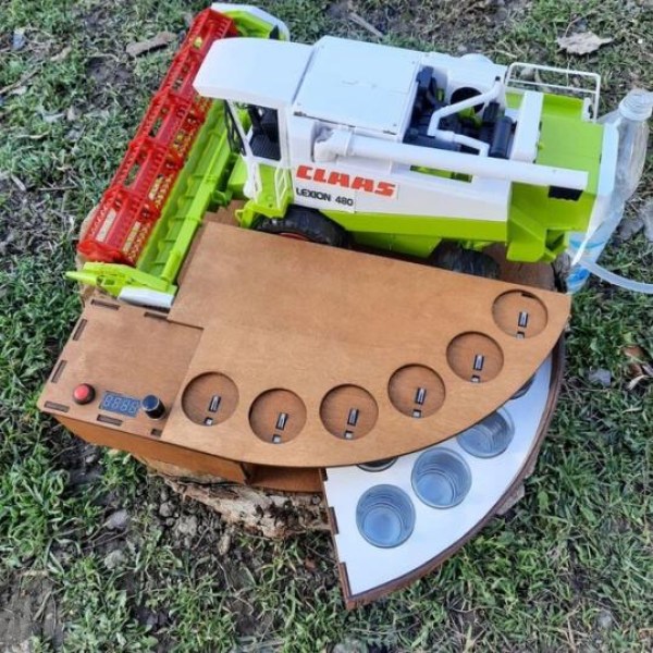 CLAAS 4